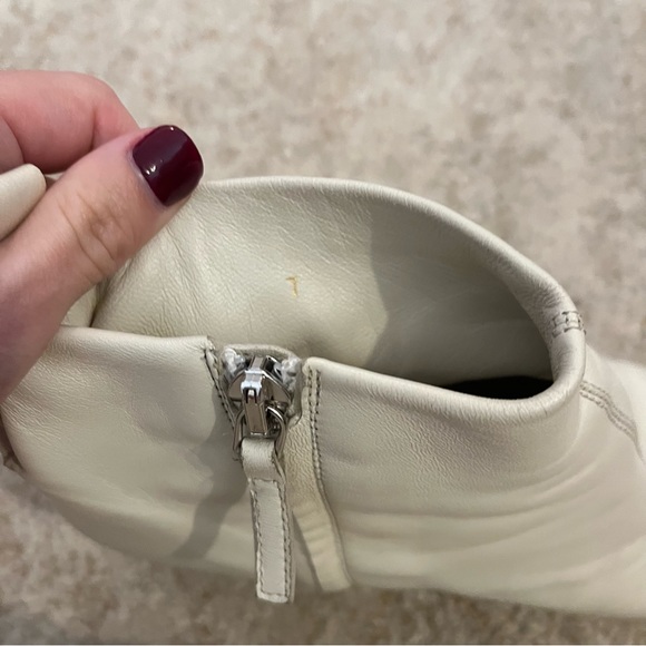 Everlane The Italian Leather Day Boot Bone Size 7 - Picture 13 of 14